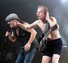 la fin de AC/DC  - Page 11 Unknown-6